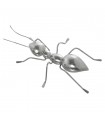 Figure de fourmi en résine argentée